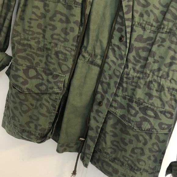 Army green animal print utility jacket - Picture 2 of 2